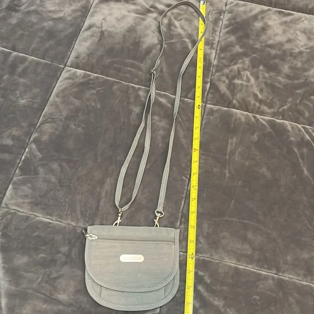Baggallini Gray Belt Bag Adjustable Crossbody Multi Use Bag Wallet Women Unisex